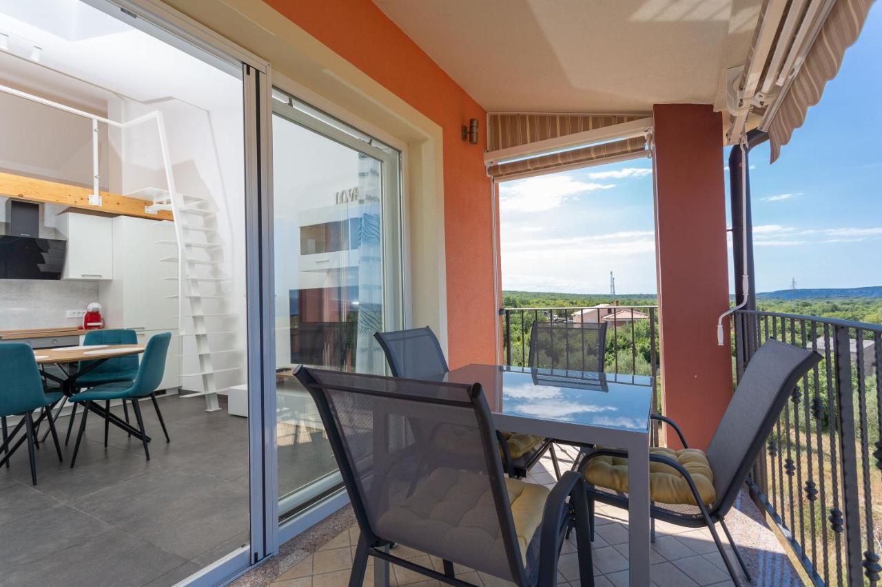 Gallery Apartment In Skrbčići Exterior foto